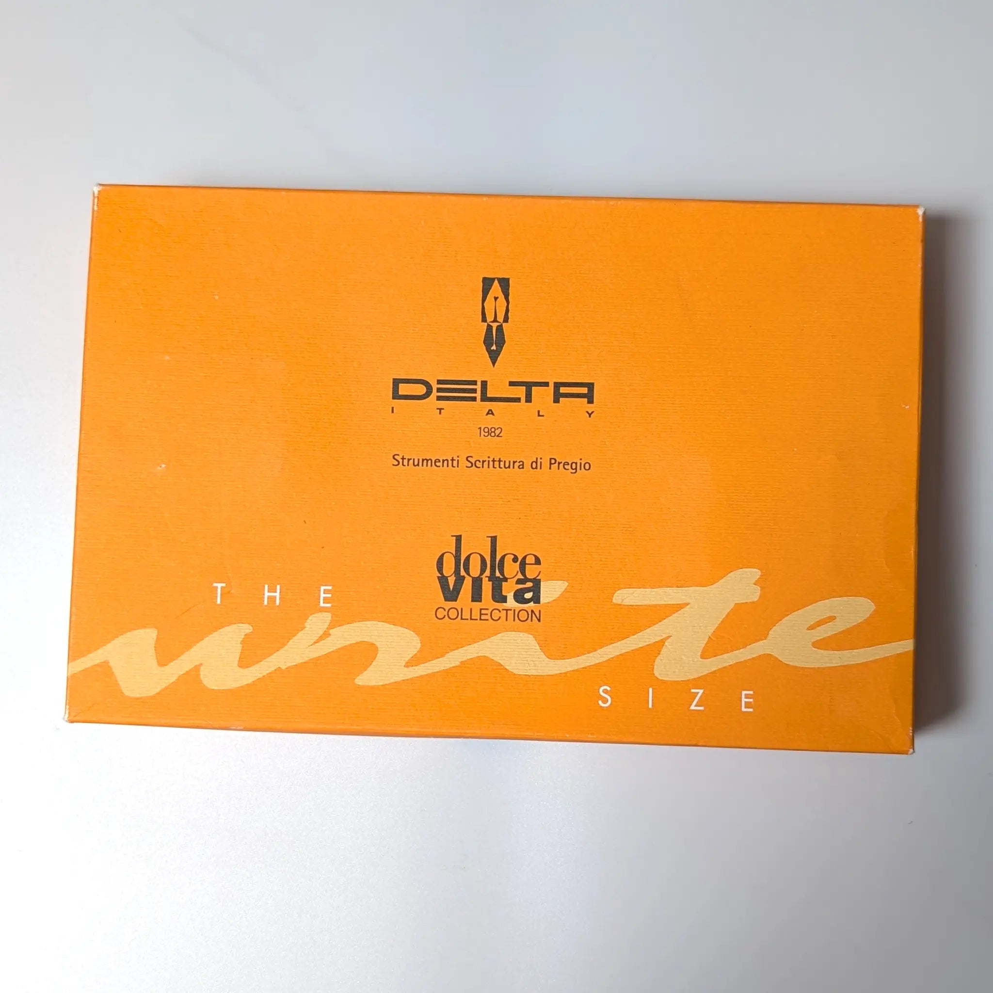 Delta Dolce Vita Soiree mid size palladium fountain pen - Fontoplumo