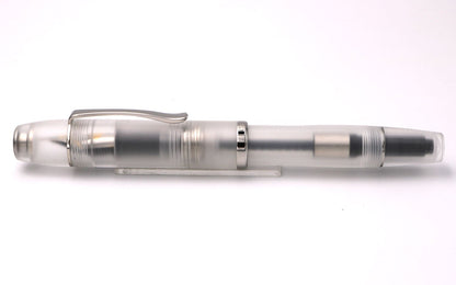 Cypress Urban Elf E - PE white fountain pen - Fontoplumo