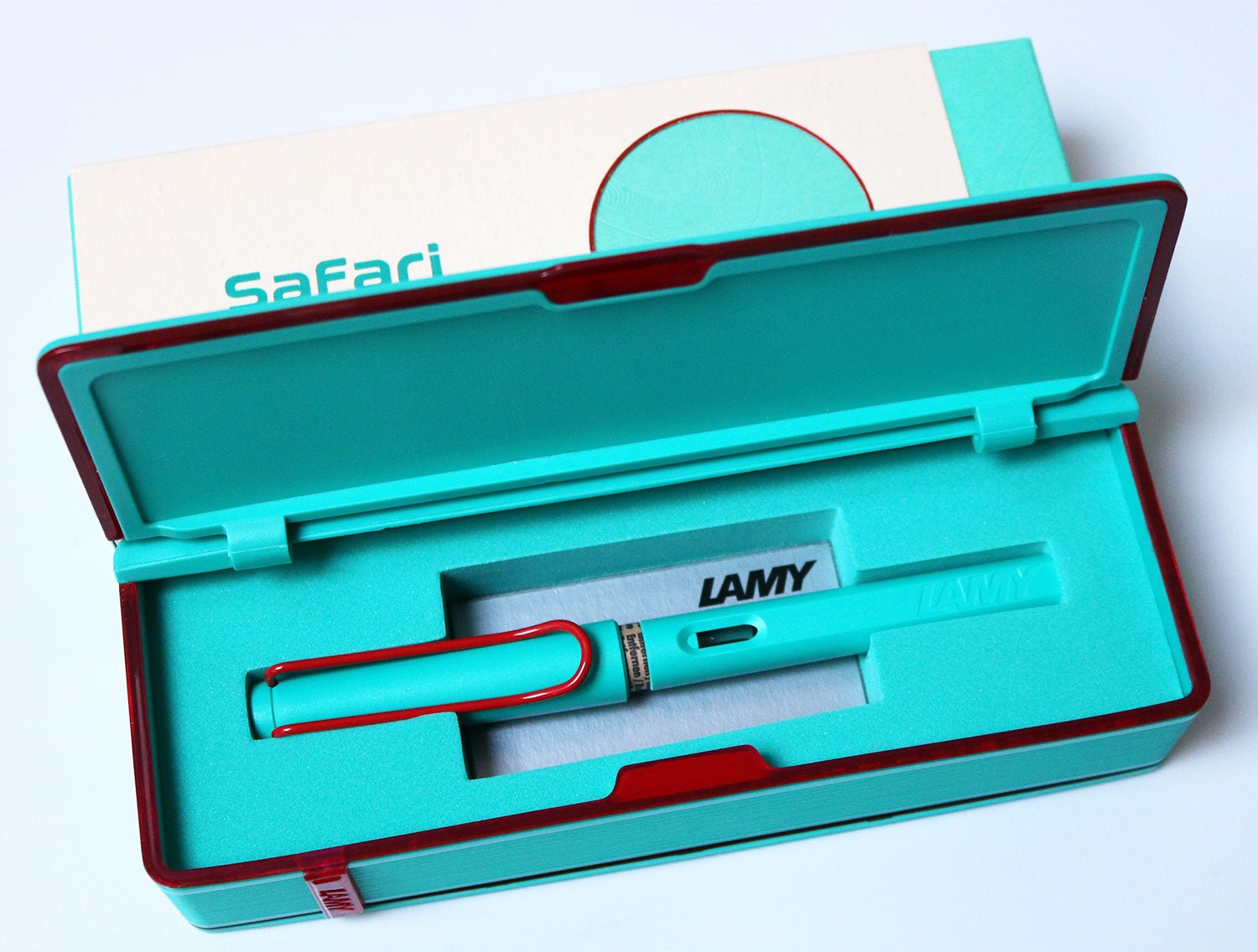 LAMY safari Candy Aquamarine with red clip - Fontoplumo